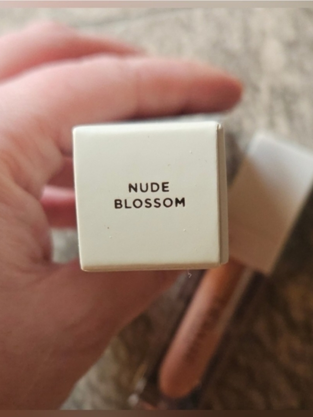 Laura Lee Los Angeles Lip Gloss In Nude Blossom 0.15fl Oz BNIB Discontinued - Picture 2 of 5